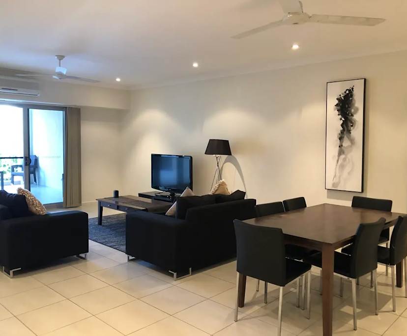 Furnished room in a flatshare