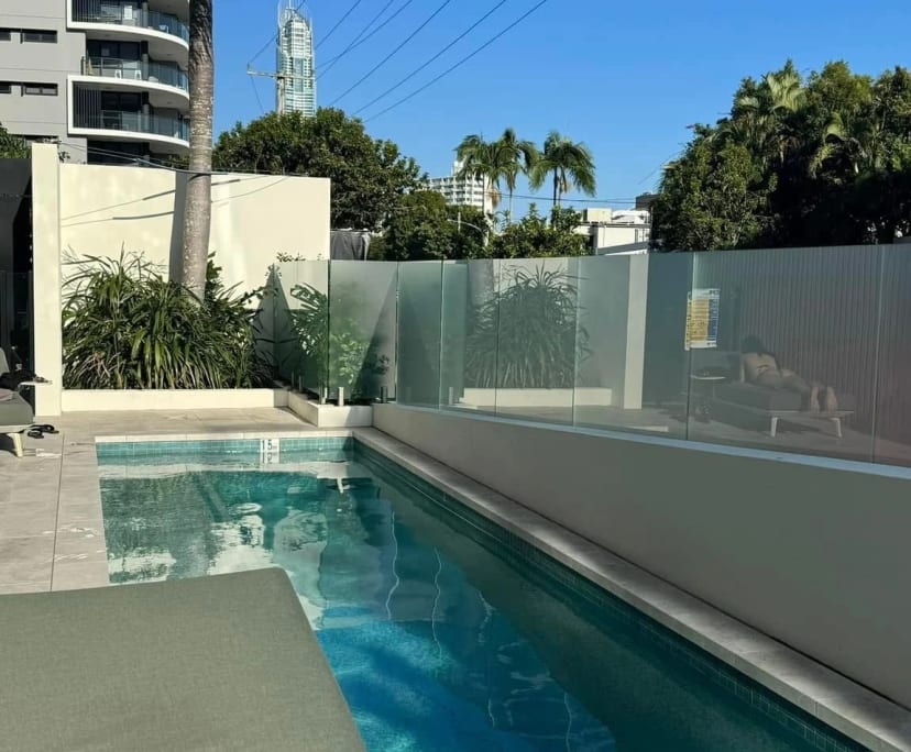 $410, Flatshare, 2 bathrooms, Surfers Paradise QLD 4217