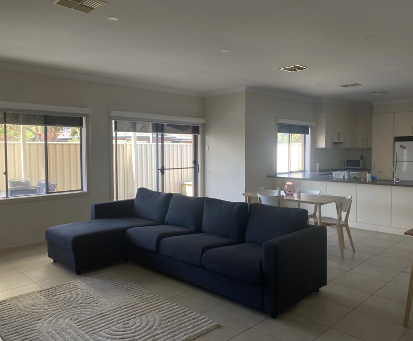 2 Rooms for Rent in Croydon Park, Adelaide 180, U...