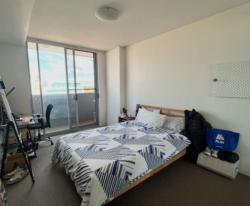 $350, Flatshare, 2 bathrooms, Liverpool NSW 2170