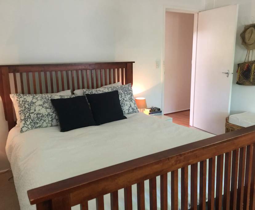 $350, Homestay, 3 bathrooms, Fisher ACT 2611