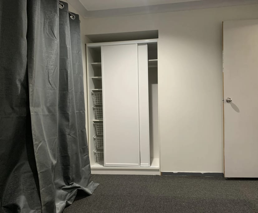 propertyImage