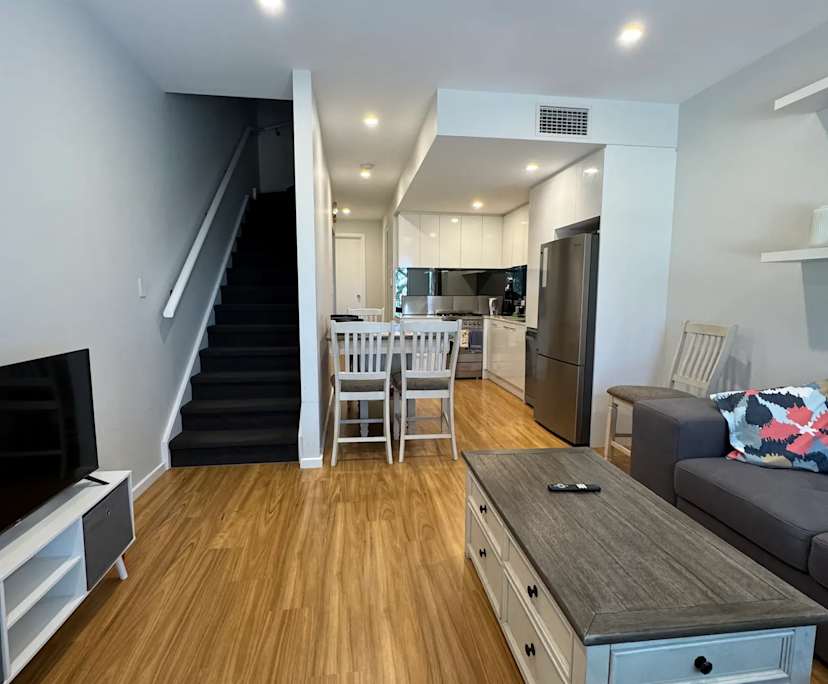 propertyImage