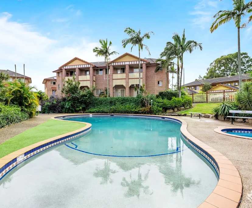 $325, Share-house, 2 bathrooms, Bundall QLD 4217