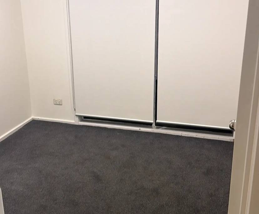 Whole property with 2 rooms for rent