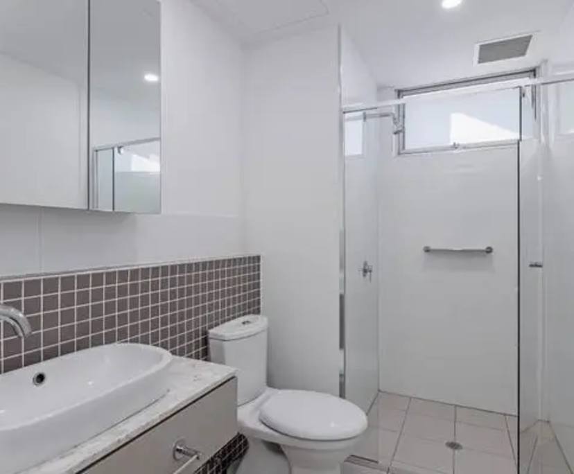 Room in a share house