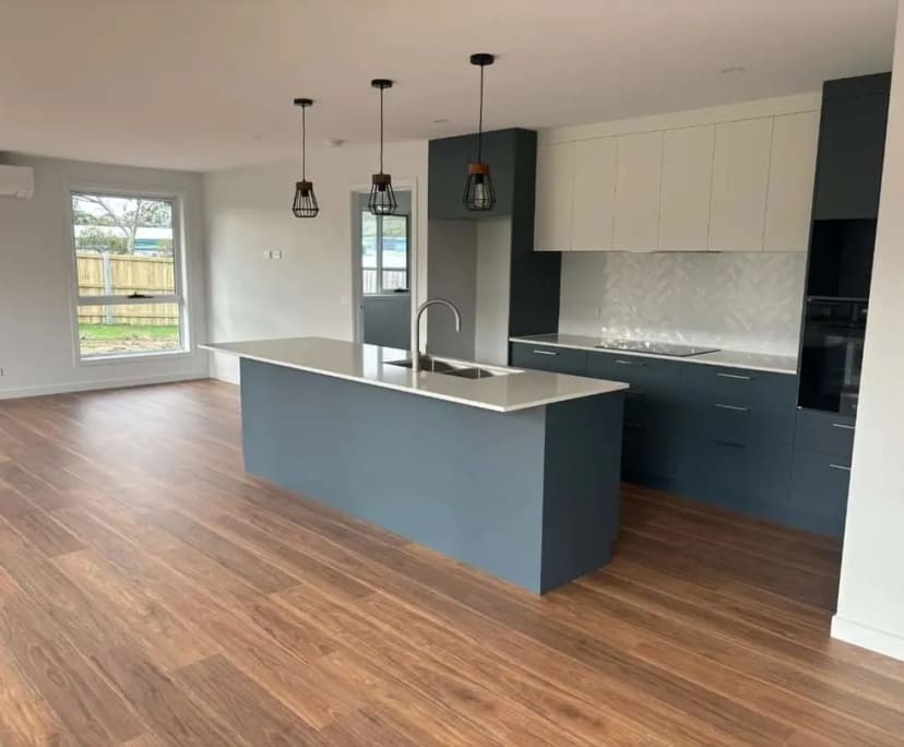 Unfurnished room in a share house