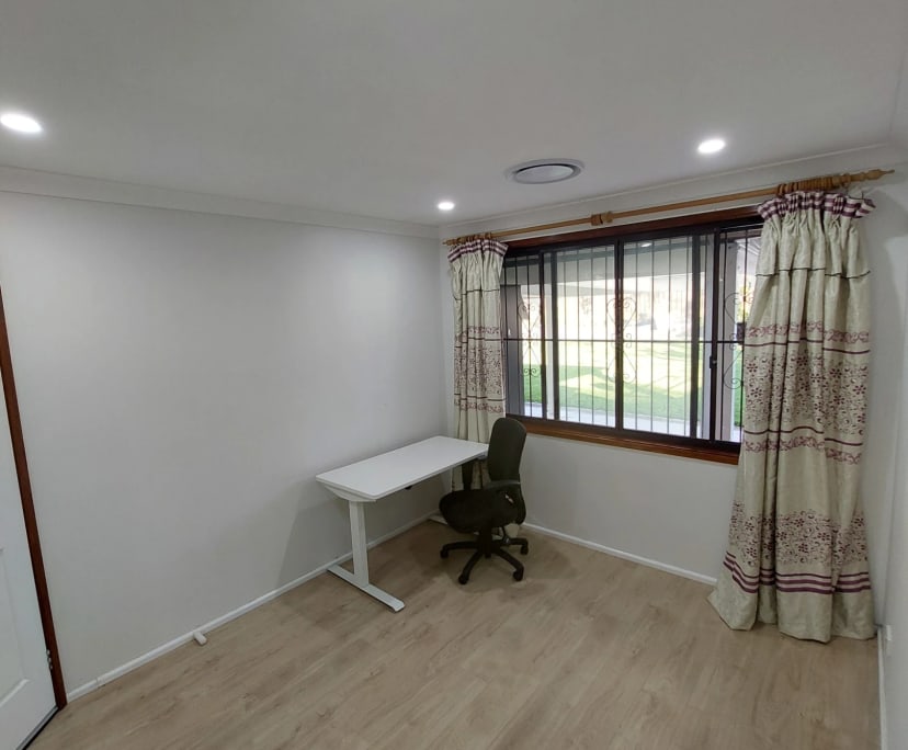 Room in a share house