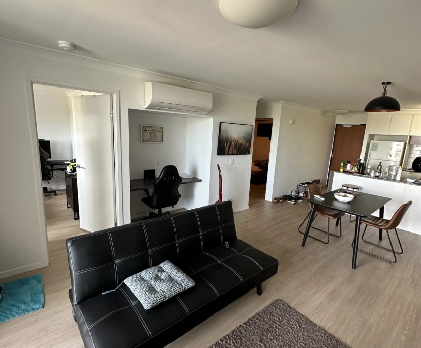 Furnished room with own bathroom