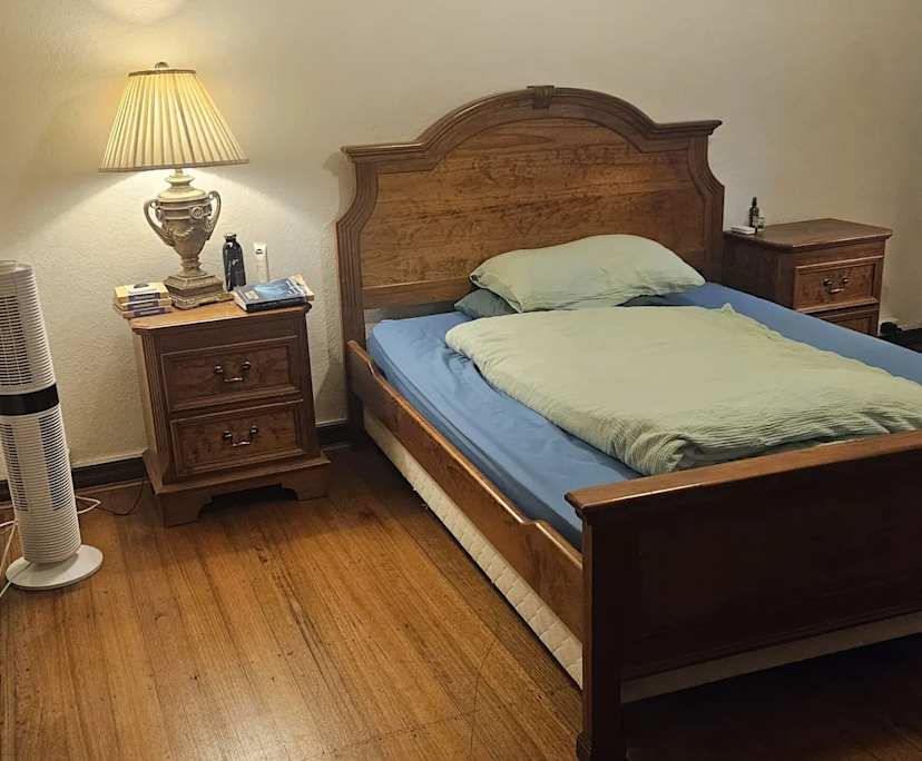 Furnished room in a share house