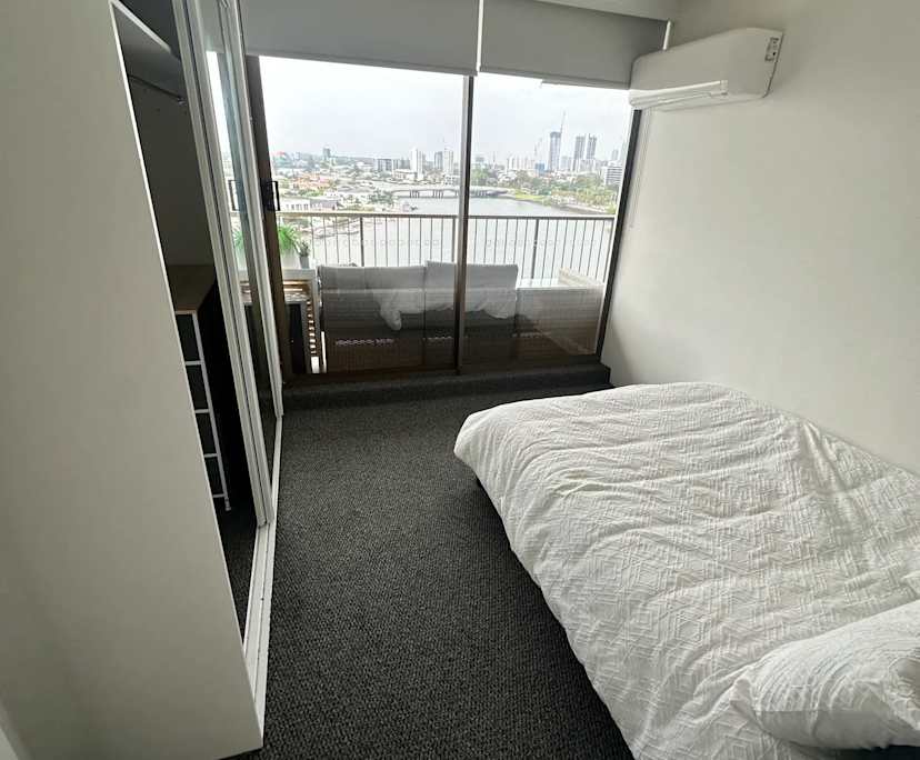 Furnished room with own bathroom