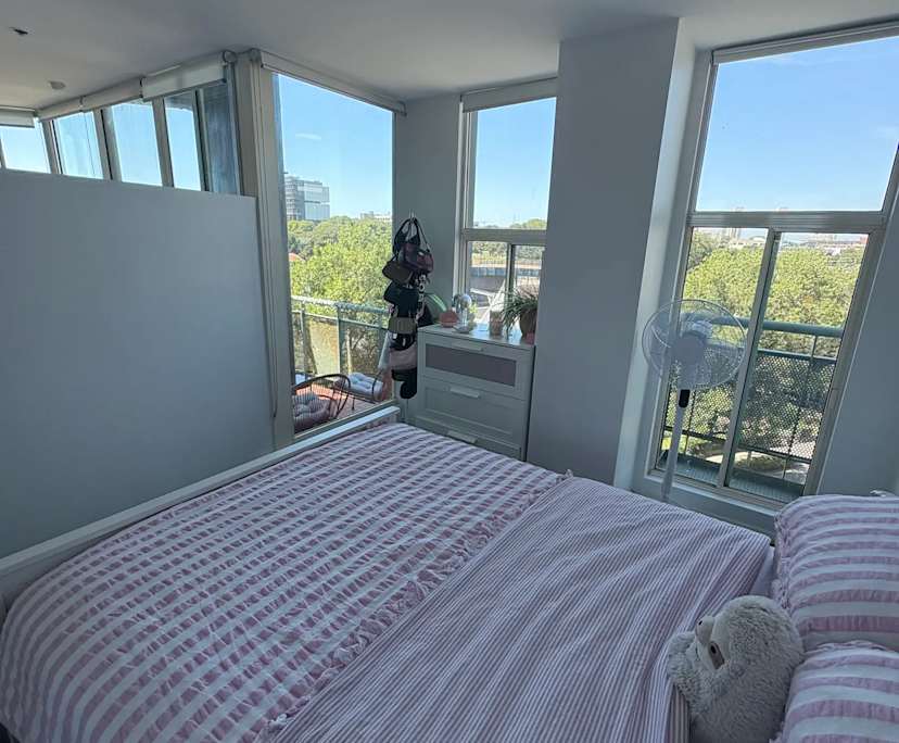 $780, 1-bed, 1 bathroom, Chippendale NSW 2008