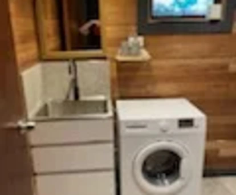 $500, Share-house, 3 bathrooms, Mooloolah Valley QLD 4553