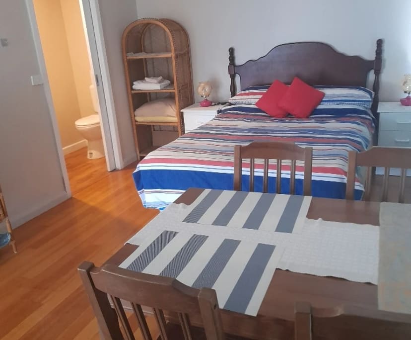 Furnished room with own bathroom