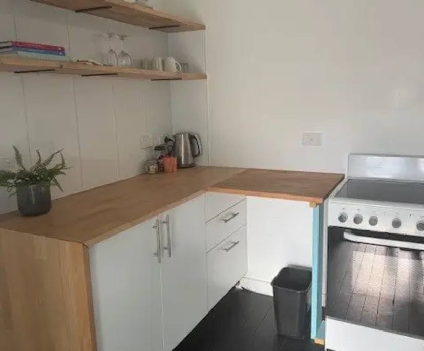 $420, Share-house, 4 bathrooms, Burleigh Heads QLD 4220