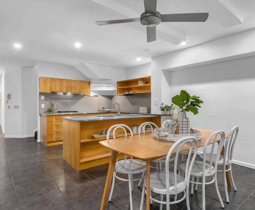 $450, Flatshare, 3 bathrooms, Fortitude Valley QLD 4006