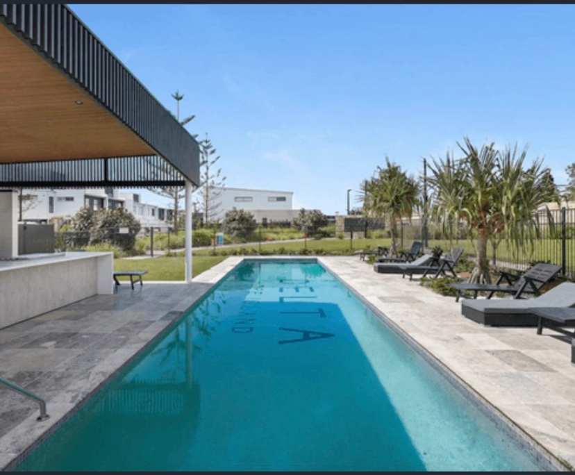 $325, Share-house, 4 bathrooms, Hope Island QLD 4212