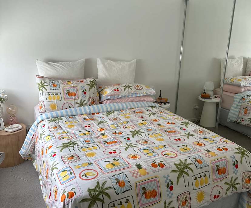 Unfurnished room in a share house