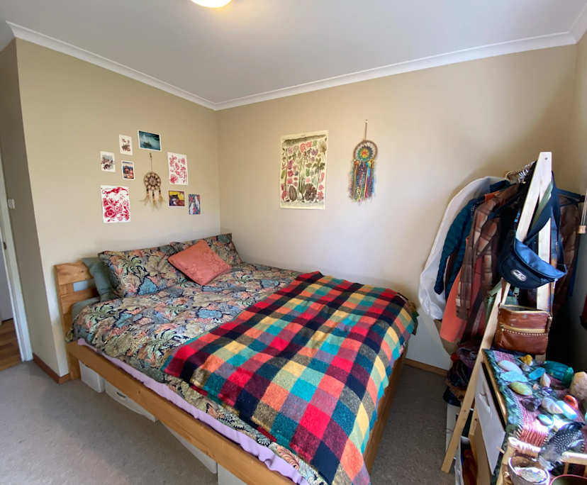 Unfurnished room in a share house