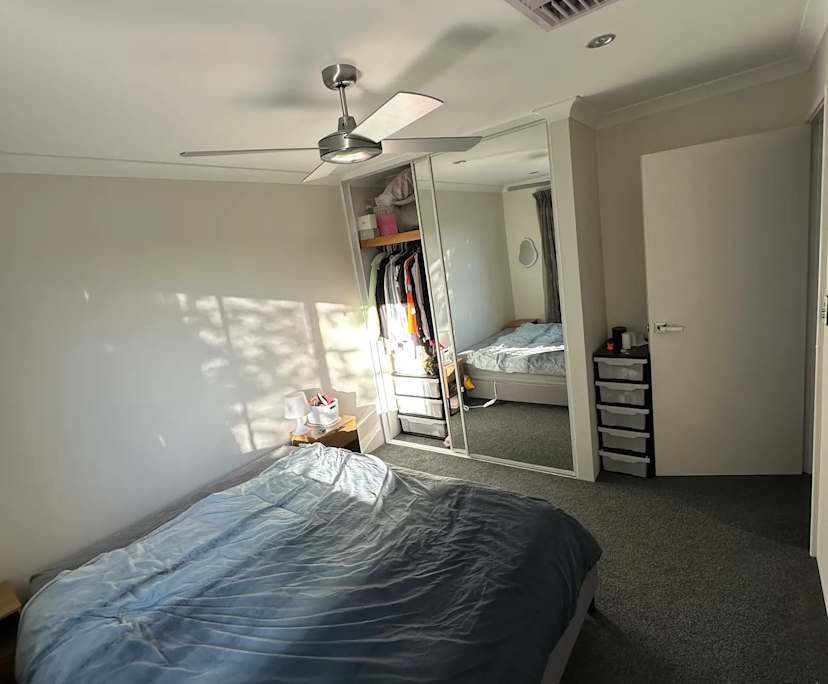 $300, Share-house, 4 bathrooms, Saint James WA 6102