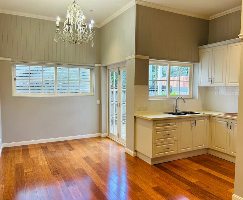 propertyImage