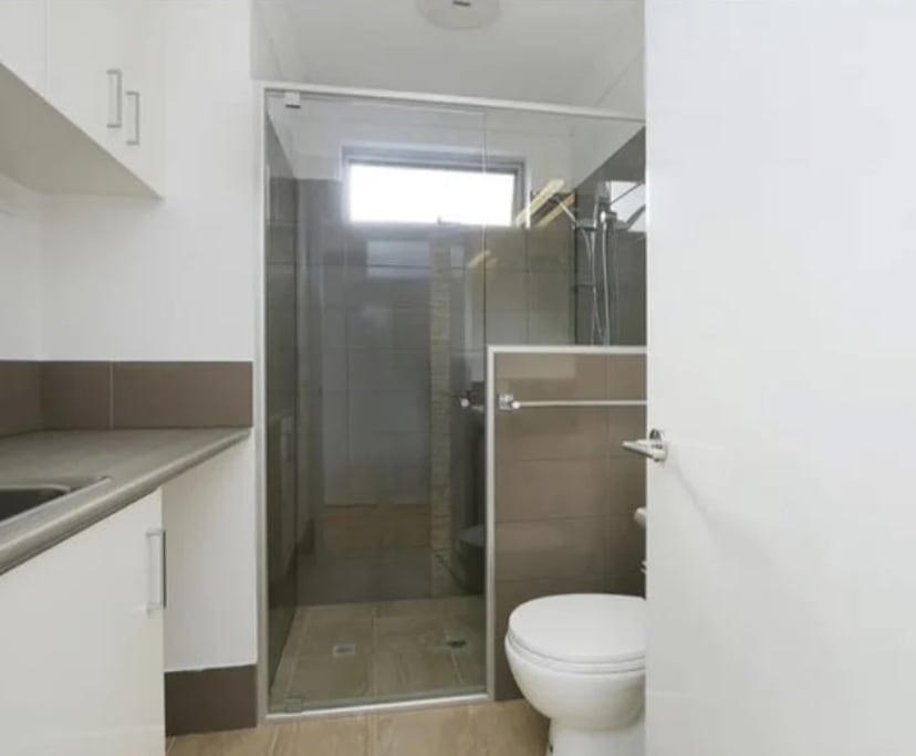 $350, Flatshare, 2 bathrooms, Rivervale WA 6103