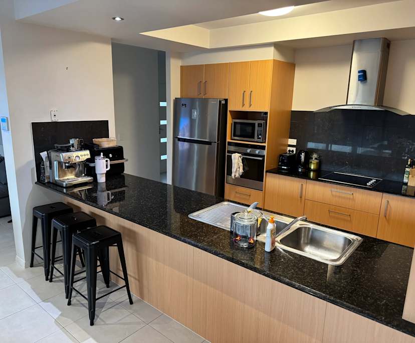 $400, Share-house, 3 bathrooms, Varsity Lakes QLD 4227