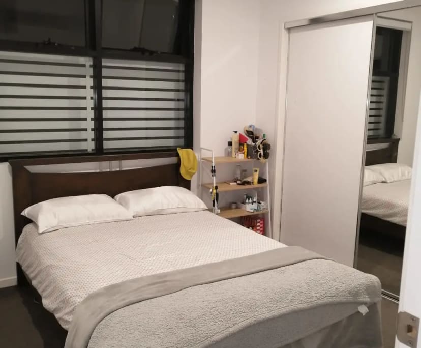Room for Rent in Cannon Hill, Brisbane 260, Furni...