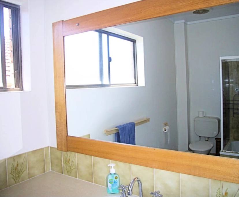 $350, Student-accommodation, 2 bathrooms, Sawtell NSW 2452