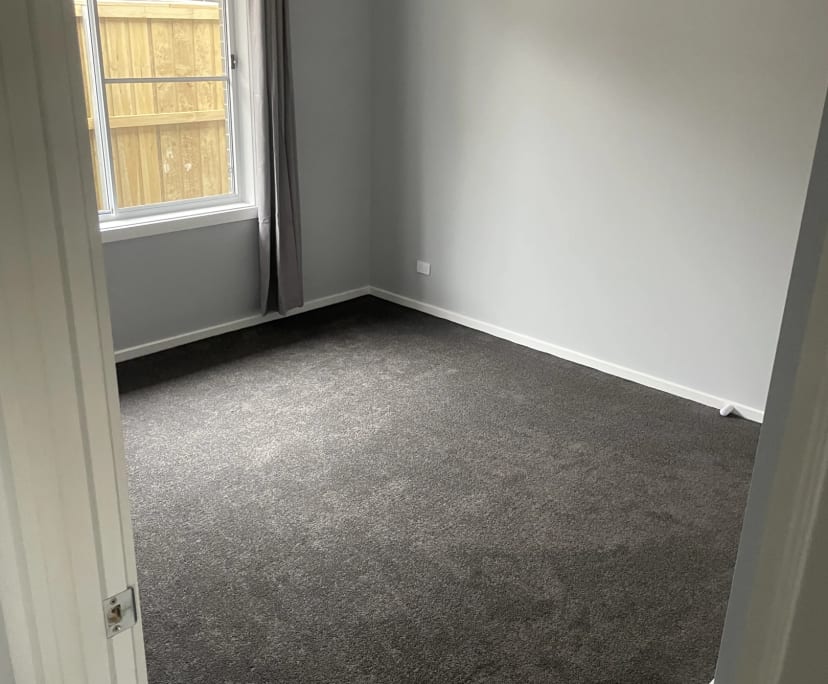 $250, Share-house, 5 bathrooms, Lochinvar NSW 2321