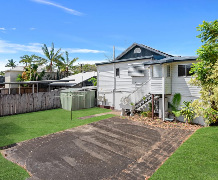 $300-325, Share-house, 2 rooms, Westcourt QLD 4870, Westcourt QLD 4870