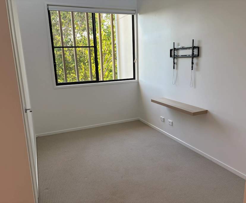 $400, Share-house, 2 bathrooms, Meridan Plains QLD 4551