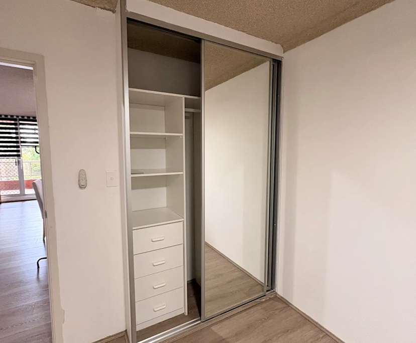 $300, Flatshare, 3 bathrooms, Caringbah NSW 2229