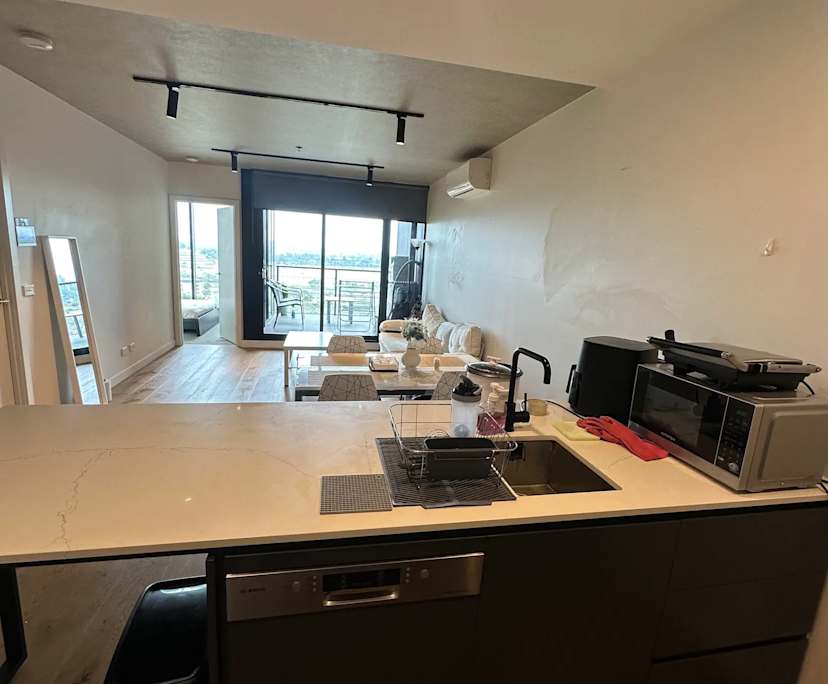 $350, Flatshare, 2 bathrooms, Footscray VIC 3011