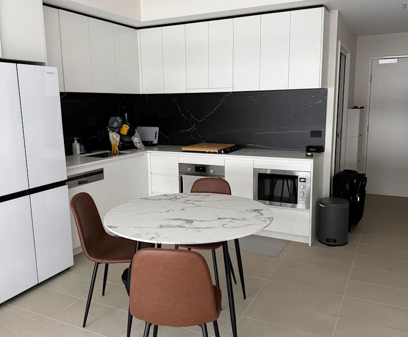 $410, Flatshare, 2 bathrooms, Melrose Park NSW 2114