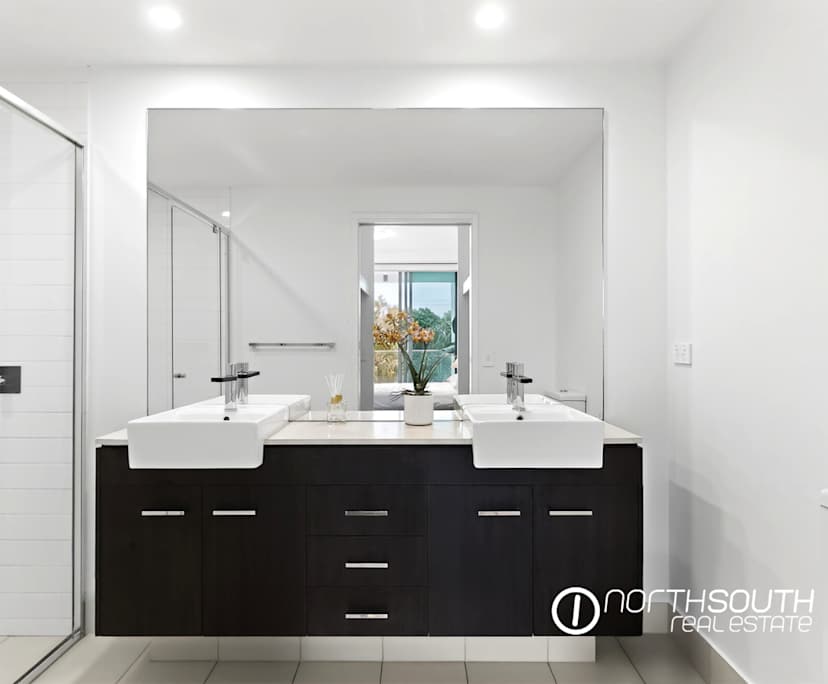 $450-470, Flatshare, 2 rooms, Biggera Waters QLD 4216, Biggera Waters QLD 4216