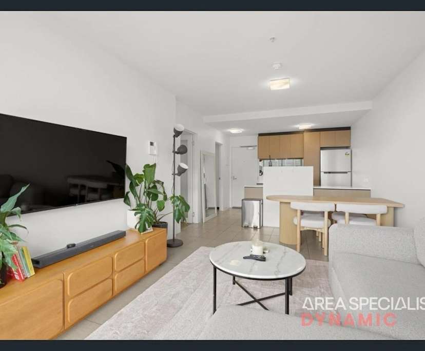 Whole property with 2 rooms for rent