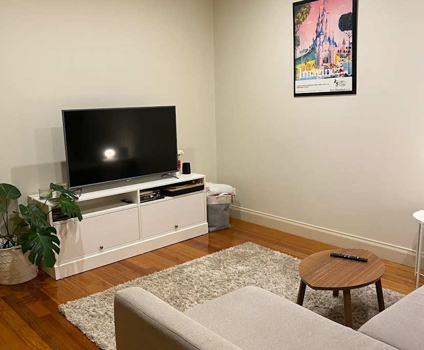 Unfurnished room in a share house