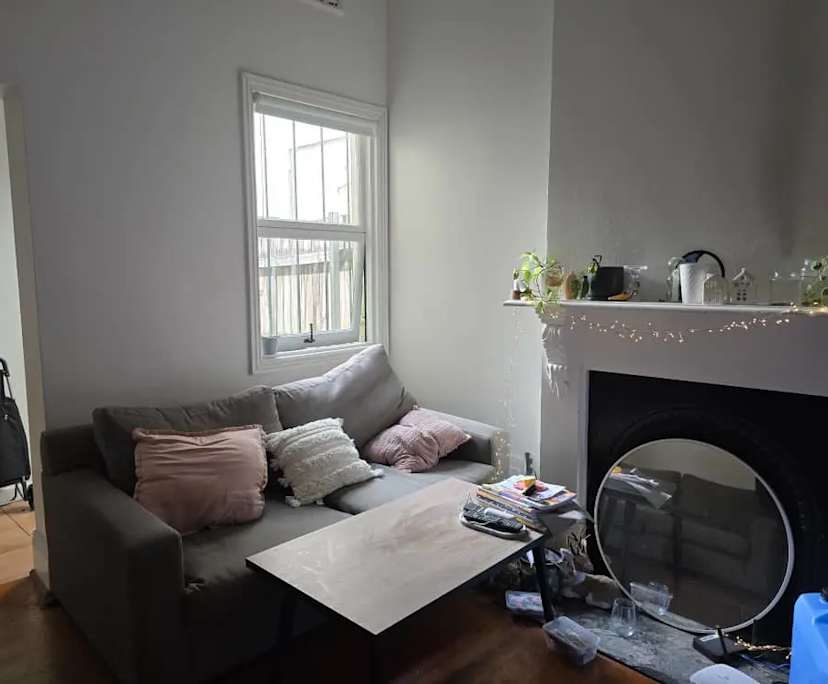 Unfurnished room in a share house