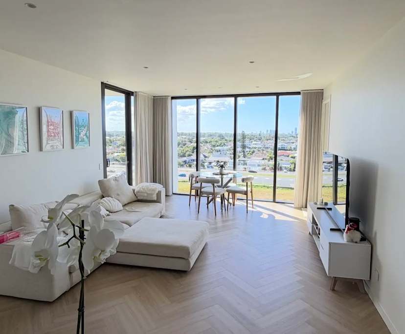 Furnished room with own bathroom