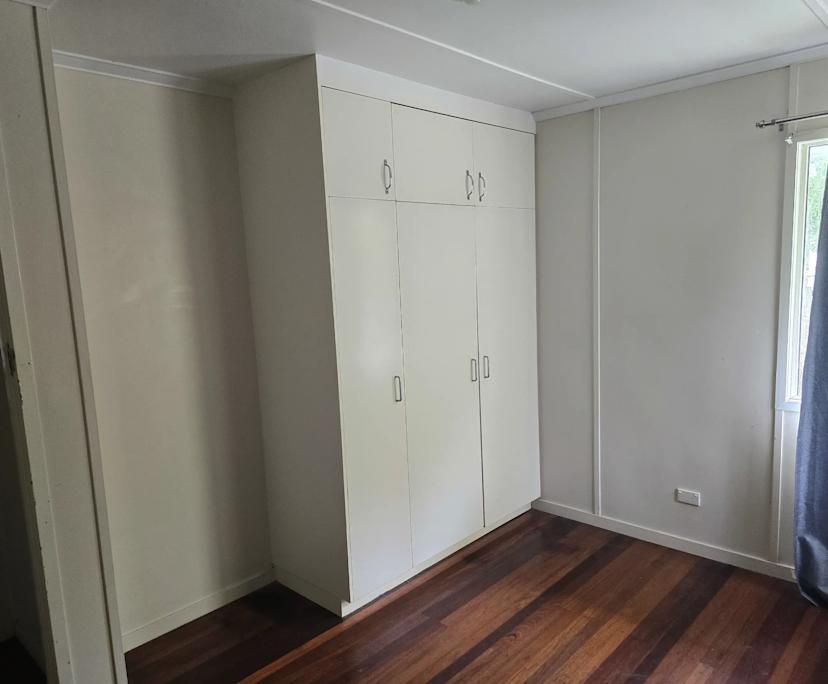 $300, Share-house, 3 bathrooms, Keperra QLD 4054