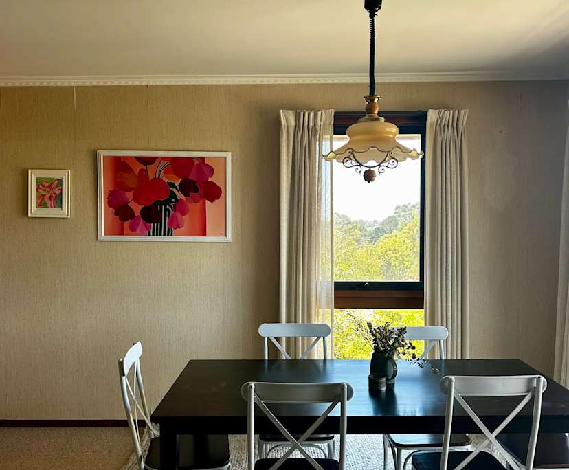 $220, Share-house, 3 bathrooms, Highton VIC 3216