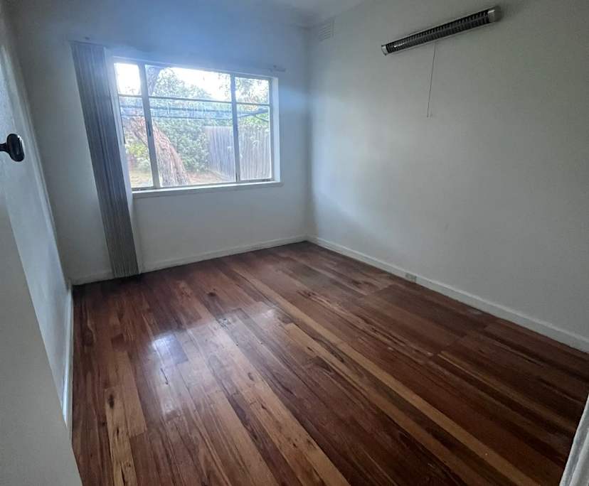 Unfurnished room in a share house
