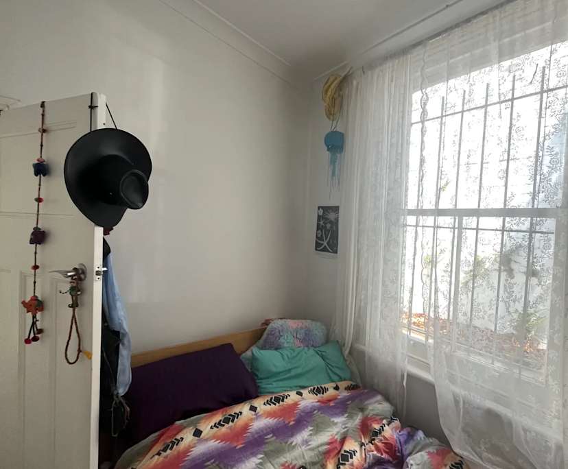 Unfurnished room in a share house