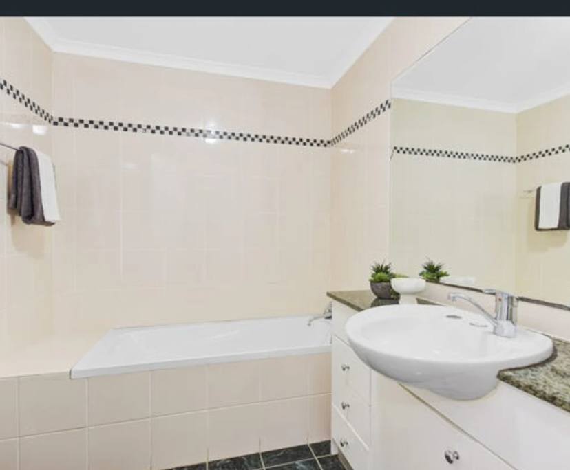 $290, Flatshare, 2 bathrooms, Strathfield NSW 2135