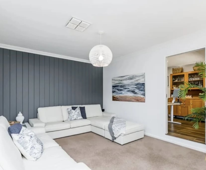 Room for Rent in Woodvale, Perth 350, Flexible wi...