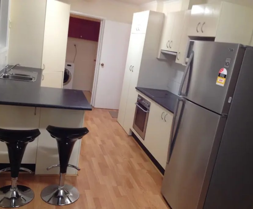 Room for Rent in Holt, Canberra 200, Furnished, S...