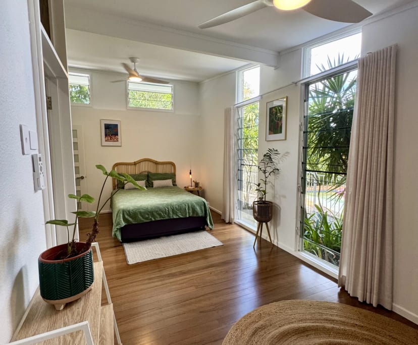 $490, Granny-flat, 1 bathroom, Yorkeys Knob QLD 4878