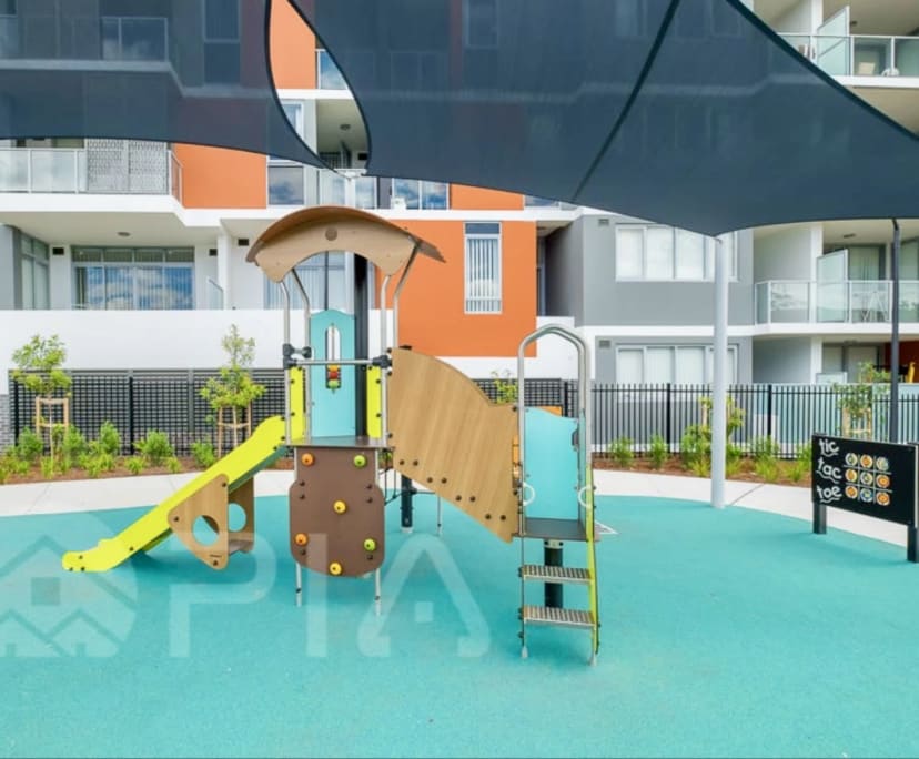 $350, Student-accommodation, 3 bathrooms, Canterbury NSW 2193