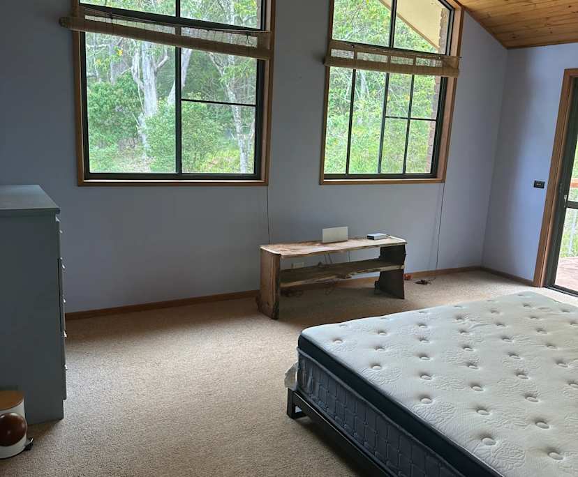 Room in a share house